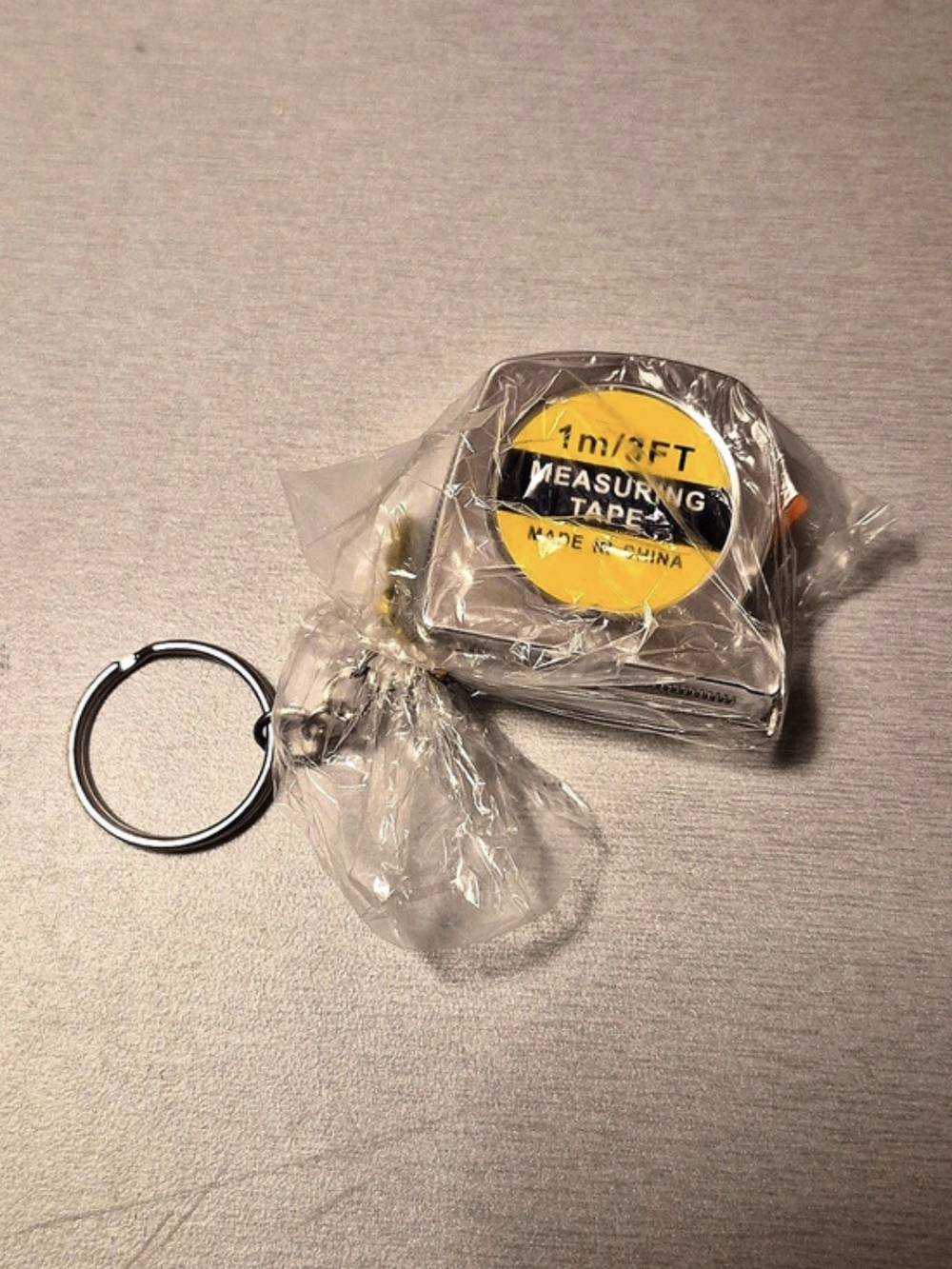 1m/3ft Keychain Tape Measure Silver & Yellow